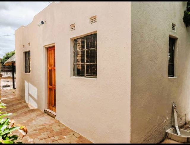 1 BEDROOM PROPERTY TO RENT IN MANKWENG